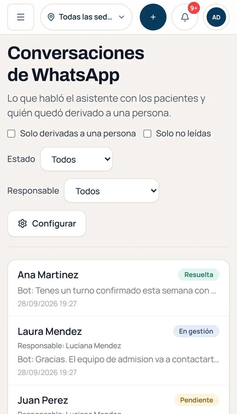 Las conversaciones de WhatsApp en el celular.